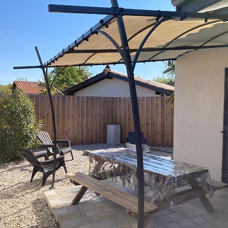 Charme & Confort- Les Cottages Du Bassin D'Arcachon- Petit-Dejeuner Sur Demande - Nuitee, Court Sejour, Semaine Gujan-Mestras Exterior photo