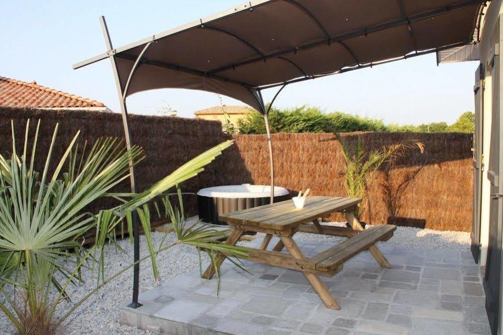 Charme & Confort- Les Cottages Du Bassin D'Arcachon- Petit-Dejeuner Sur Demande - Nuitee, Court Sejour, Semaine Gujan-Mestras Exterior photo